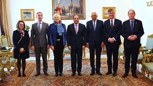 Une alliance tripartite égypto-franco-émiratie pour soutenir les efforts de lutte contre le terrorisme dans les pays du continent africain