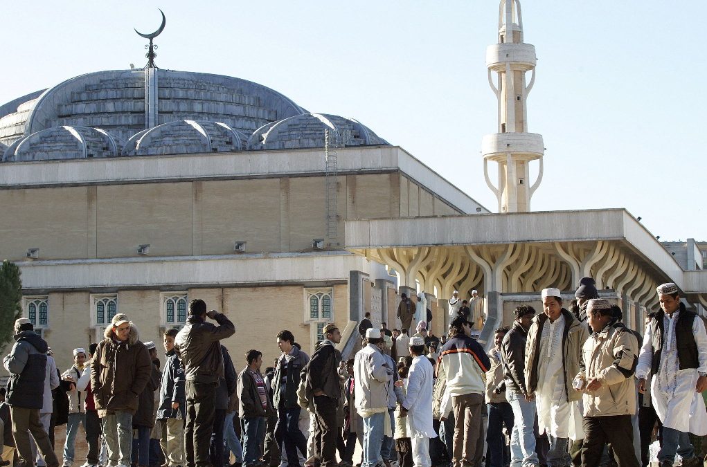 L’ Islam en Italie, se déplace, à travers un cadre juridique assez incertain