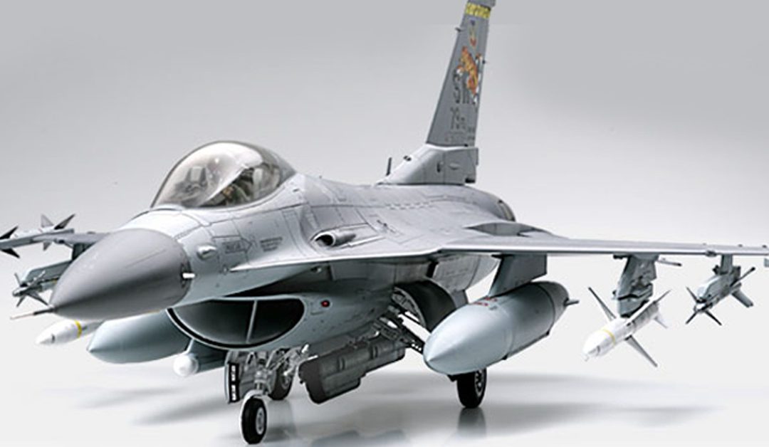 Caractéristiques de L’avion de combat américain F-16
